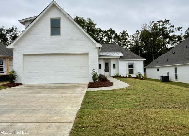 Property at 340 Oakville Cir, Brandon, MS 39047, 4 beds, 3.5 baths