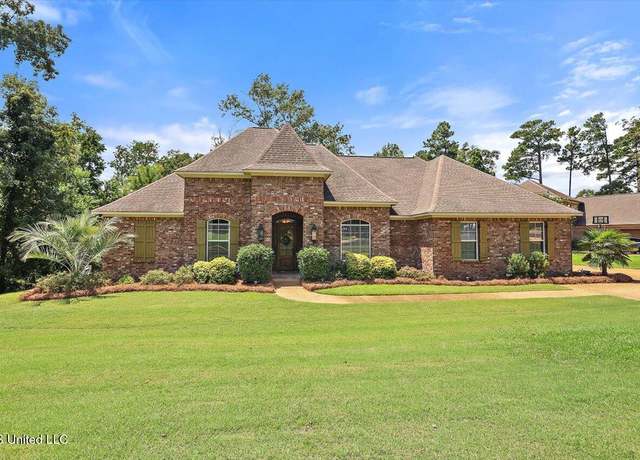 Property at 108 Woods Crossing Blvd, Madison, MS 39110, 5 beds, 4.5 baths