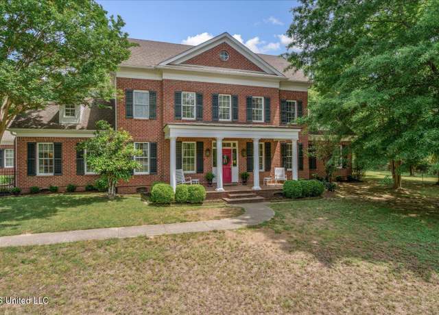Property at 5264 Chappel Cv, Olive Branch, MS 38654, 5 beds, 4.5 baths