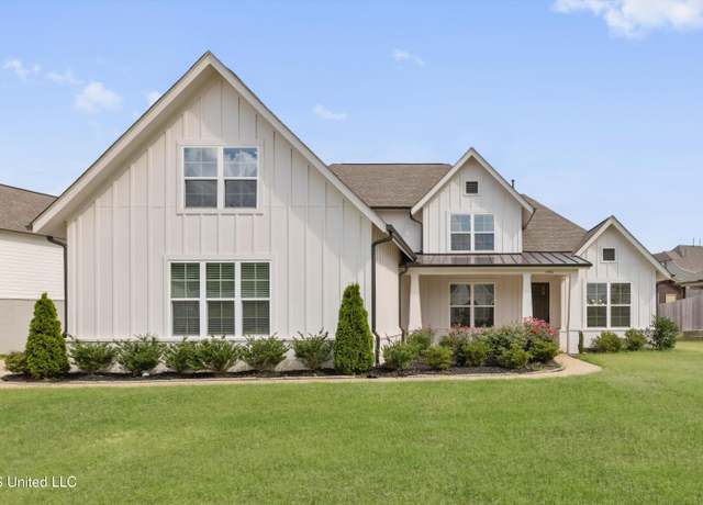 Property at 4406 John Wood Ln, Olive Branch, MS 38654, 5 beds, 3.5 baths