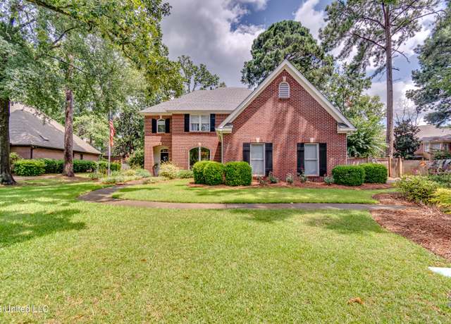 Property at 407 Daniel Dr, Brandon, MS 39047, 4 beds, 3.5 baths