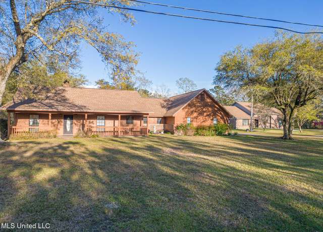 Property at 17016 Magnolia Cove Dr, Pass Christian, MS 39571, 4 beds, 3.5 baths