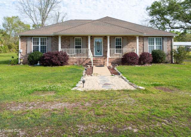 Property at 25401 Notre Dame Ave, Pass Christian, MS 39571, 3 beds, 2 baths