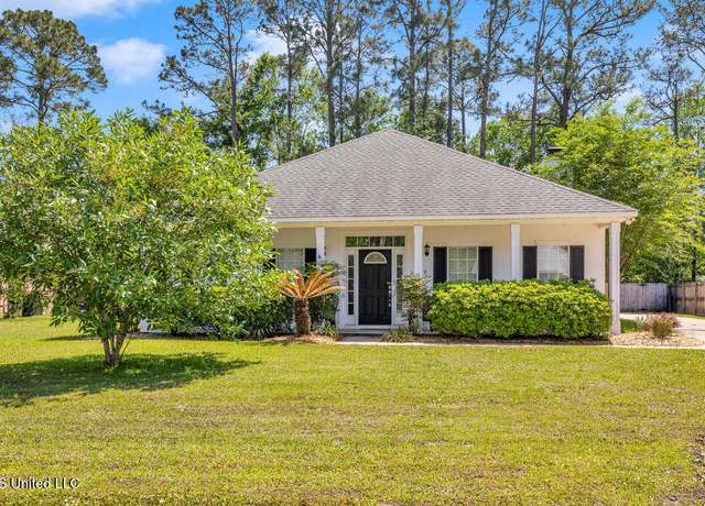 Property at 7949 Martin Bluff Rd, Gautier, MS 39553, 3 beds, 2 baths