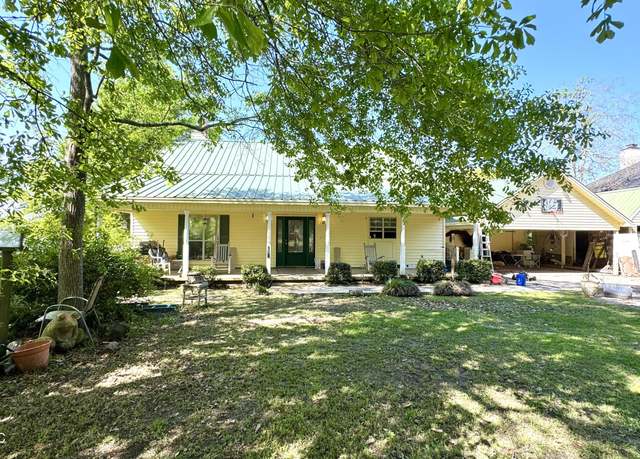 Property at 19667 E Riverline Dr, Saucier, MS 39574, 4 beds, 3.5 baths