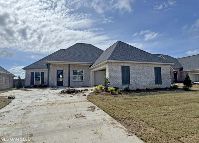 Property at 1203 Old Ct Xing, Flowood, MS 39232, 4 beds, 3 baths