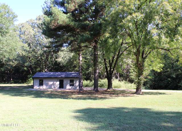 Property at 8079 Horn Lake Rd, Southaven, MS 38671, 2 beds, 1 bath