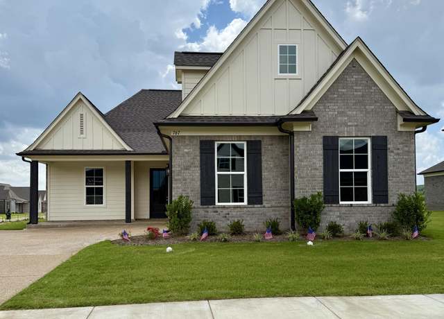 Property at 767 Coahoma Ct, Nesbit, MS 38651, 4 beds, 2 baths