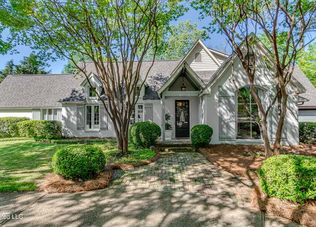 Property at 808 Hunter Bay, Brandon, MS 39047, 4 beds, 5.5 baths