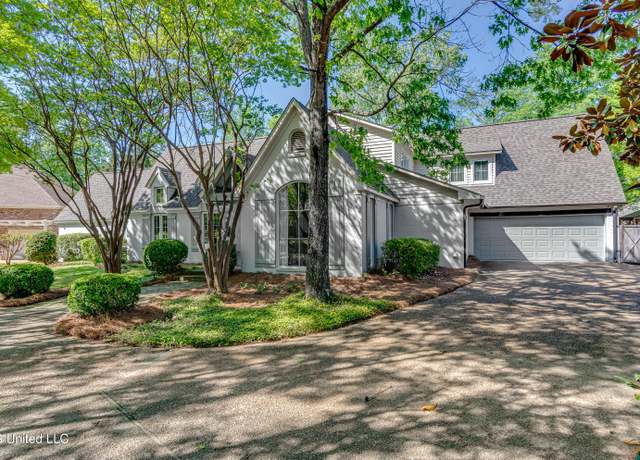 Property at 808 Hunter Bay, Brandon, MS 39047, 4 beds, 5.5 baths
