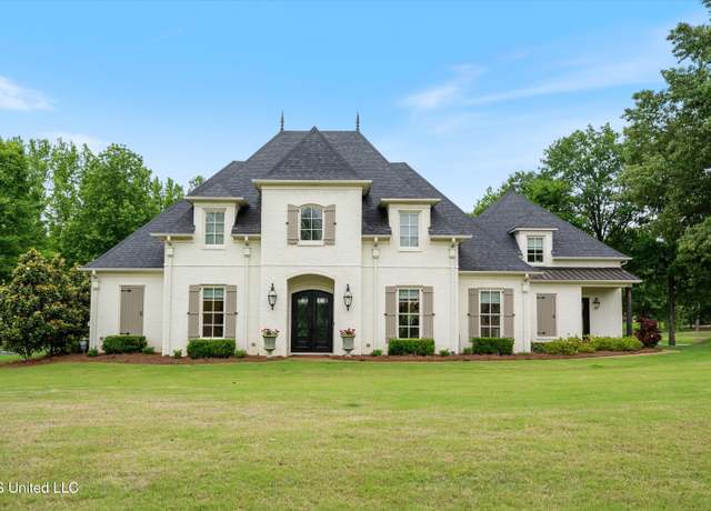 Property at 172 Surrey Loop, Byhalia, MS 38611, 4 beds, 4 baths