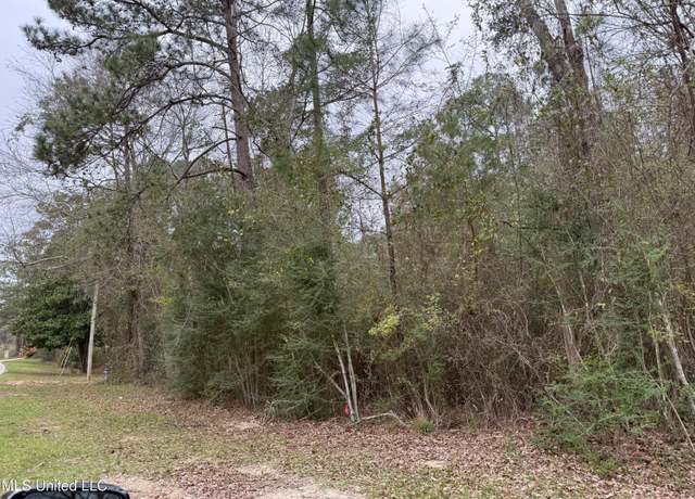 Property at 97157 Kapalama Dr, Diamondhead, MS 39525