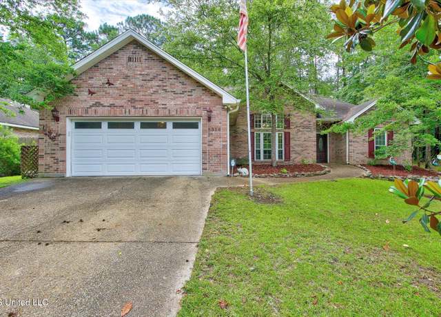 Property at 8314 Kahala Dr, Diamondhead, MS 39525, 3 beds, 2 baths