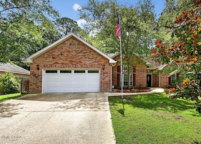 Property at 8314 Kahala Dr, Diamondhead, MS 39525, 3 beds, 2 baths