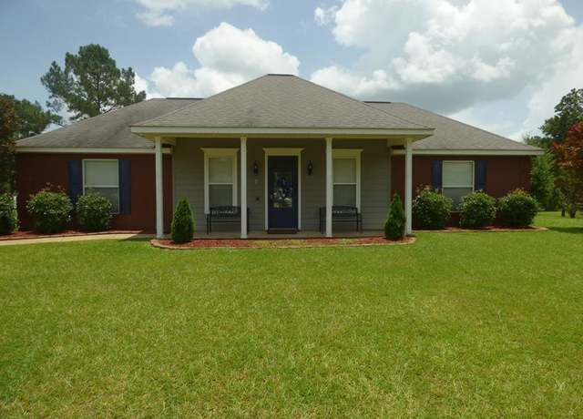 Property at 1131 Quail Ridge Dr, Mccomb, MS 39648, 3 beds, 2 baths