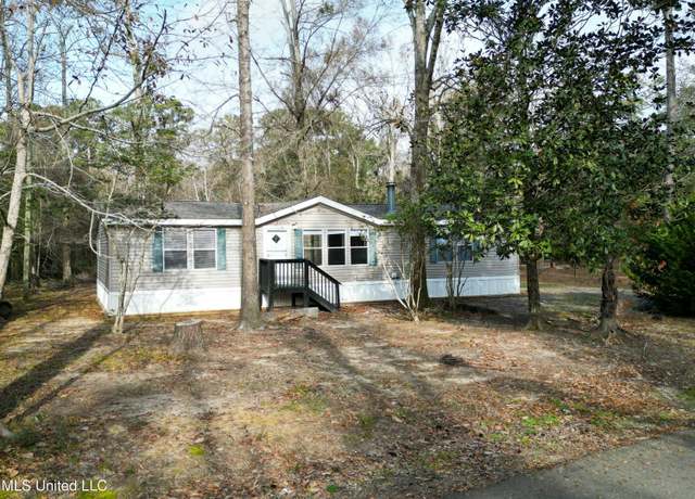 Property at 16227 W River Rd, Kiln, MS 39556, 3 beds, 2 baths