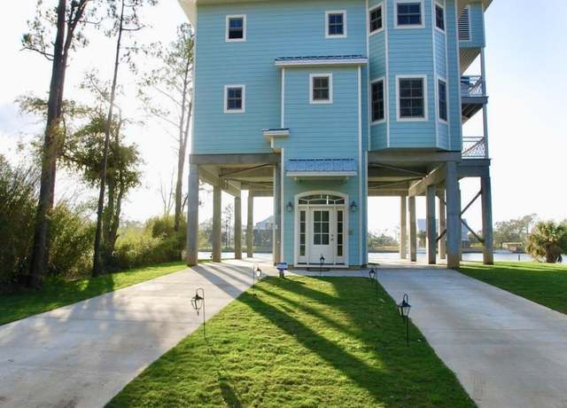 Property at 219 Baywood Dr, Pass Christian, MS 39571, 4 beds, 3.5 baths