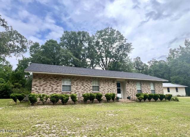 Property at 283 Old Highway 26, Lucedale, MS 39452, 4 beds, 2 baths