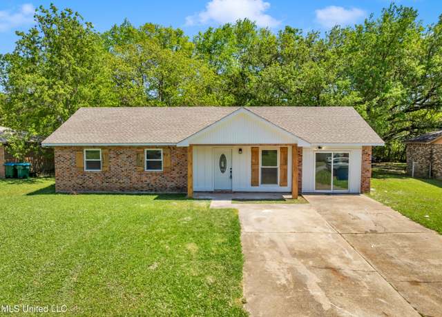 Property at 2136 Shadowwood Cir, Gautier, MS 39553, 3 beds, 1 bath