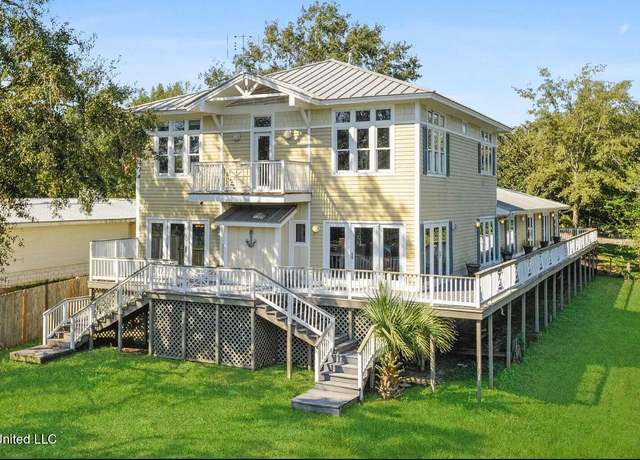 Property at 13 Keyser Ln, Gulfport, MS 39507, 6 beds, 5 baths