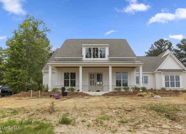 Property at 184 Harbor View Dr, Madison, MS 39110, 4 beds, 3.5 baths