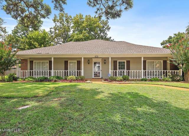 Property at 907 Tetbury Pl, Brandon, MS 39047, 4 beds, 2 baths