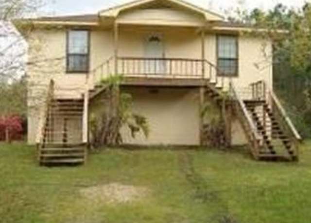 Property at 14516 Glendale Rd, Ocean Springs, MS 39564, 4 beds, 2.5 baths
