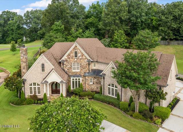 Property at 4665 Crystal Springs Cv, Olive Branch, MS 38654, 4 beds, 5.5 baths