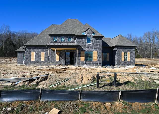 Property at 5367 Sofia Ln, Hernando, MS 38632, 4 beds, 3.5 baths