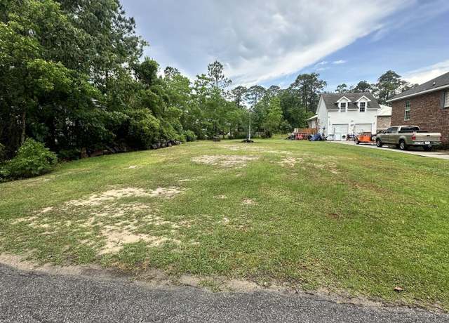 Property at 610 Royal Oak Blvd, Pass Christian, MS 39571