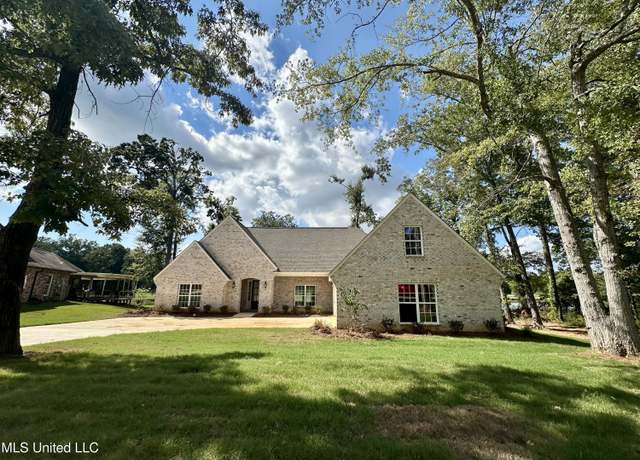 Property at 414 Audubon Woods, Canton, MS 39046, 5 beds, 3.5 baths