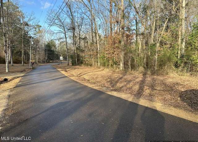 Property at NE Lakeview Dr, Brookhaven, MS 39601