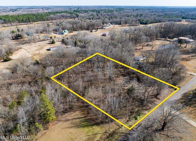 Property at 62 Shamrock Loop, Byhalia, MS 38611
