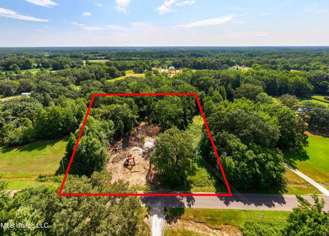 Property at 62 Shamrock Loop, Byhalia, MS 38611