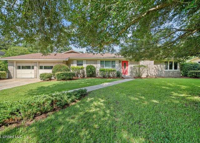 Property at 402 Holly St, Richton, MS 39476, 4 beds, 3 baths