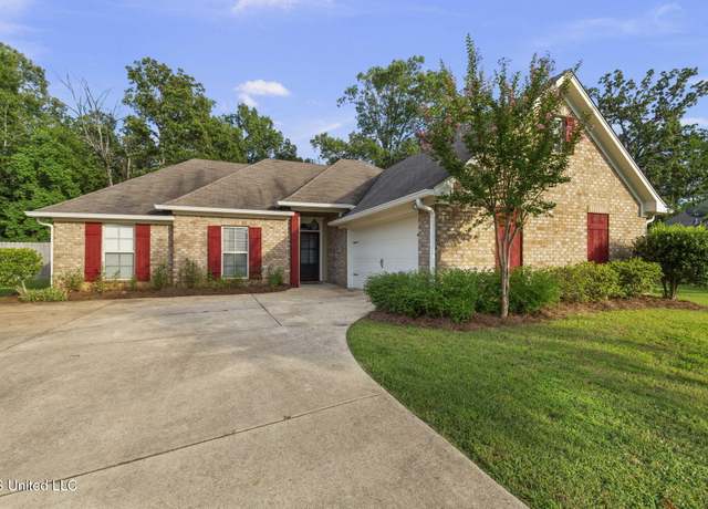 Property at 358 Austin Cir, Brandon, MS 39047, 4 beds, 2 baths