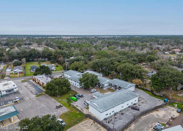 Property at 736 Courthouse Rd Rd, Gulfport, MS 39507, 50 beds, 38 baths