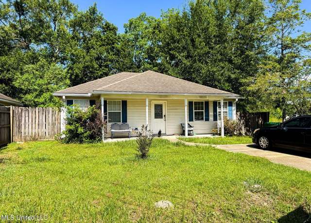 Property at 2709 N 12th St, Ocean Springs, MS 39564, 2 beds, 2 baths