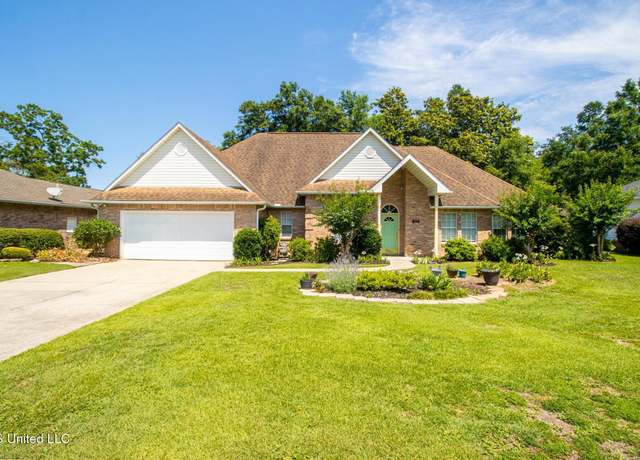 Property at 408 Saylor Dr, Biloxi, MS 39531, 3 beds, 2 baths