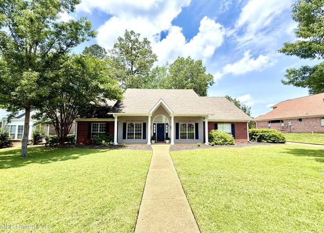 Property at 196 Woodlands Green Dr, Brandon, MS 39047, 4 beds, 2 baths