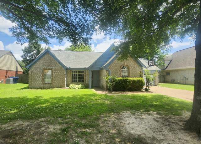 Property at 7939 Delta Lakes Blvd, Walls, MS 38680, 3 beds, 2 baths