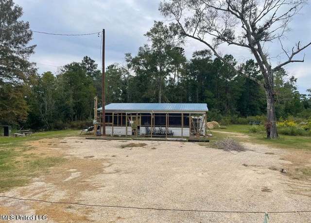 Property at 16475 Hwy 90, Pearlington, MS 39572