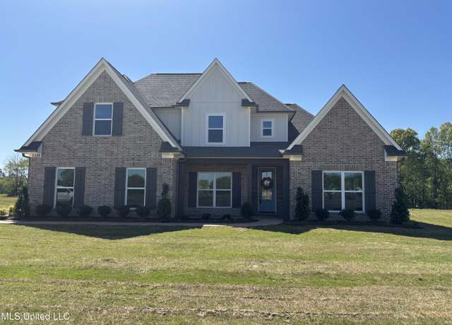 Property at 5189 Crick Ln, Hernando, MS 38632, 5 beds, 3 baths