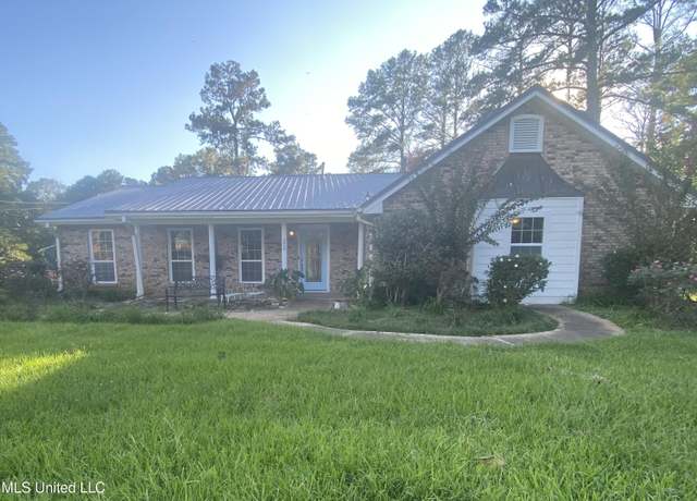Property at 5039 Forest Hill Rd, Byram, MS 39272, 4 beds, 2 baths