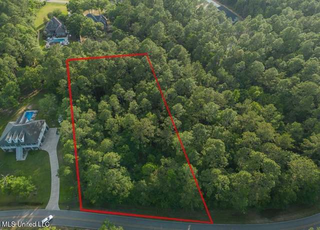 Property at Longwood Cir, D'iberville, MS 39540