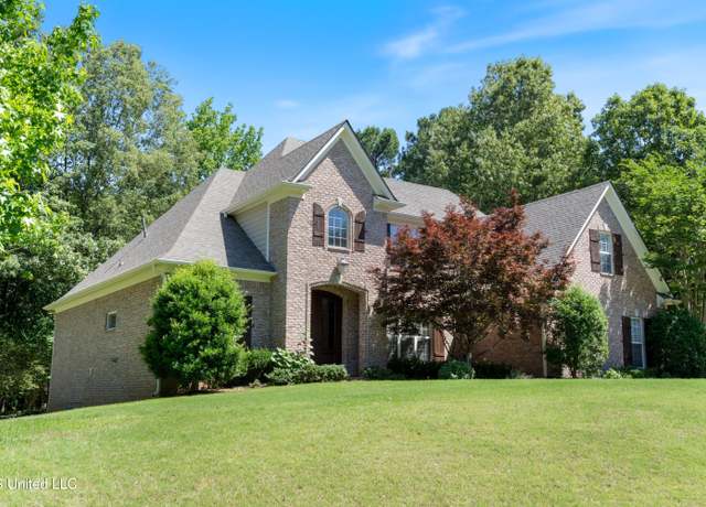 Property at 7672 N Rigmoore Pt, Olive Branch, MS 38654, 4 beds, 2.5 baths