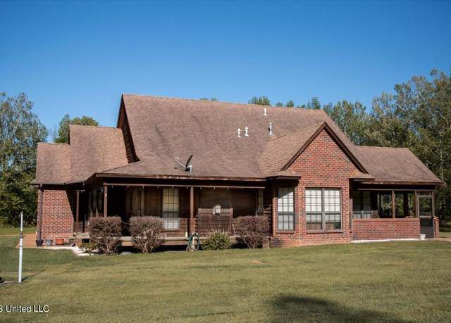 Property at 5450 Dean Rd, Lake Cormorant, MS 38641, 5 beds, 3 baths