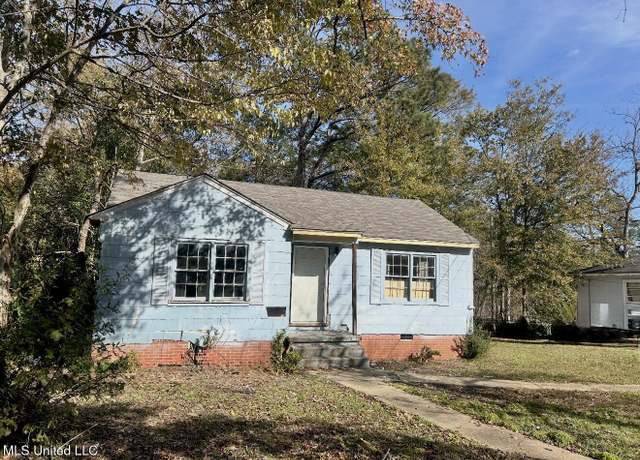 Property at 1018 Combs St, Jackson, MS 39204, 2 beds, 1 bath