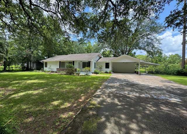 Property at 310 N Utica St, Terry, MS 39170, 3 beds, 2 baths