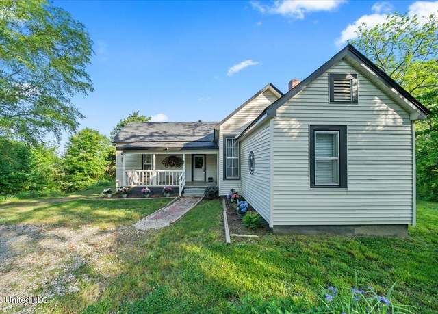 Property at 9142 Railroad Ave, Olive Branch, MS 38654, 3 beds, 2 baths